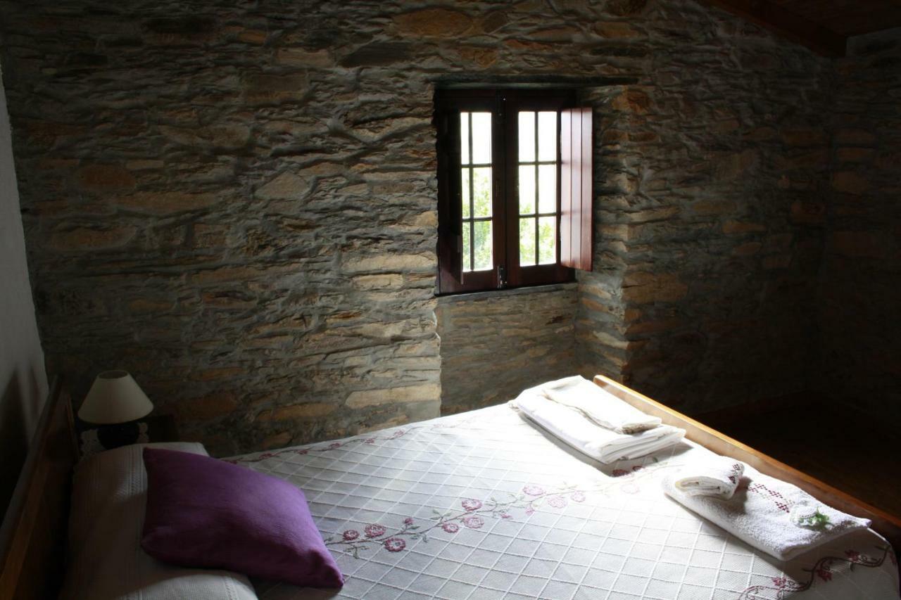 Casas De Pedra Hotell Proença-a-Nova Eksteriør bilde