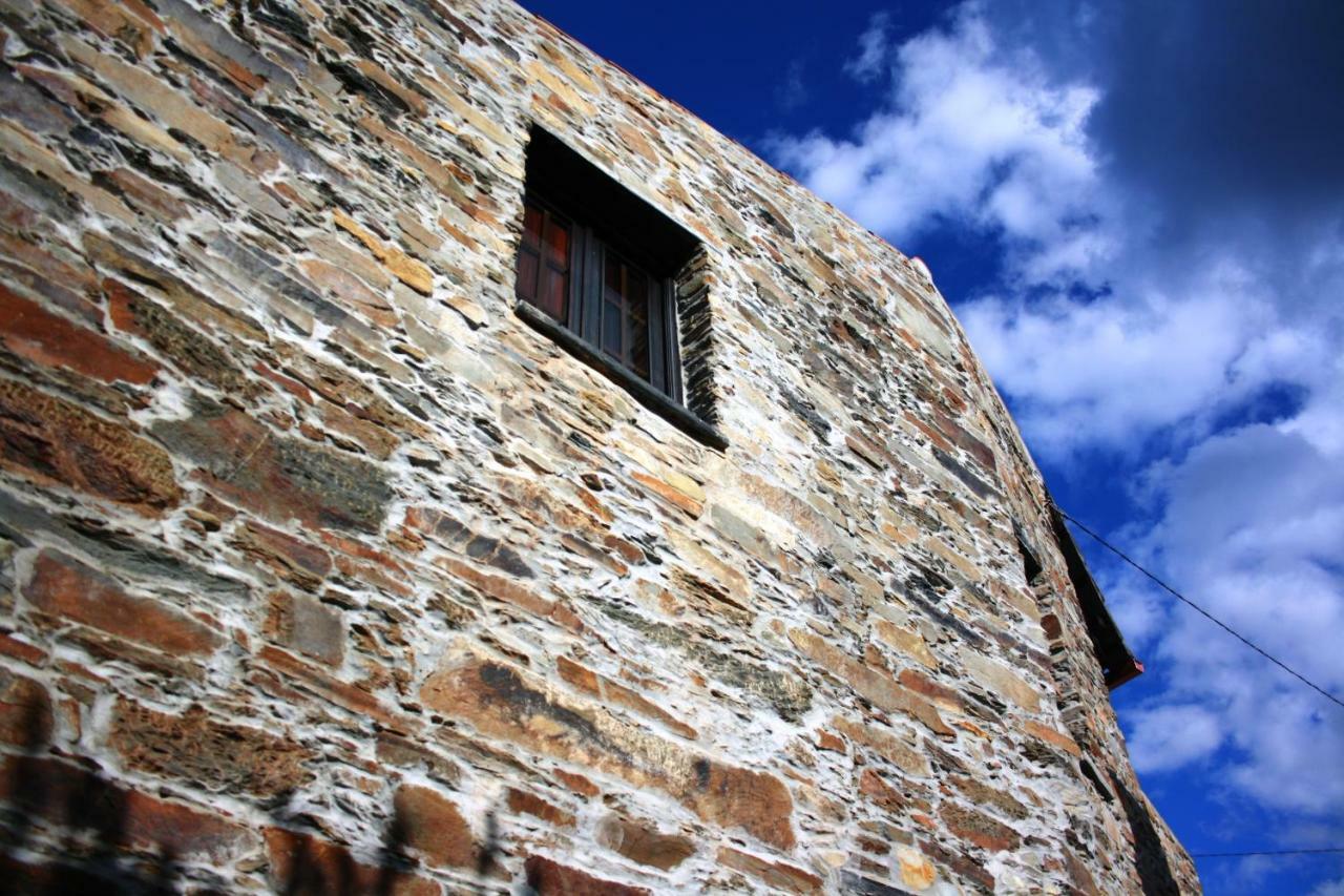 Casas De Pedra Hotell Proença-a-Nova Eksteriør bilde