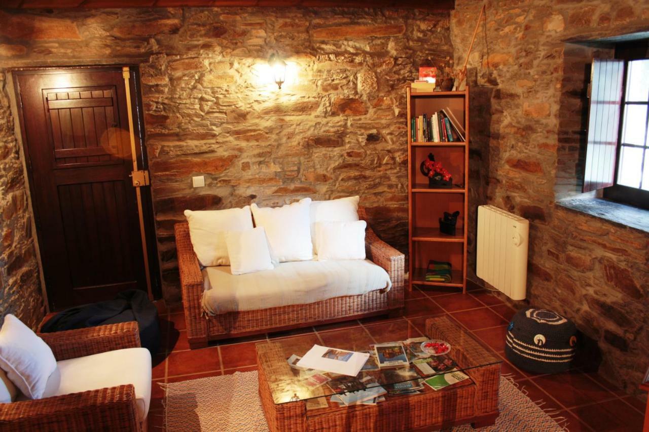 Casas De Pedra Hotell Proença-a-Nova Eksteriør bilde
